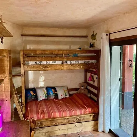 La Casa Di Martina, Con 1 Piscina 1 Piscina Bimbi E Parco Giochi 别墅 *