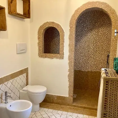 La Casa Di Martina, Con 1 Piscina 1 Piscina Bimbi E Parco Giochi